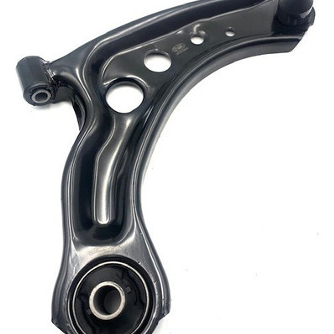 Bandeja Suspensión Derecha Toyota New Yaris 1.5 2014-2017  3