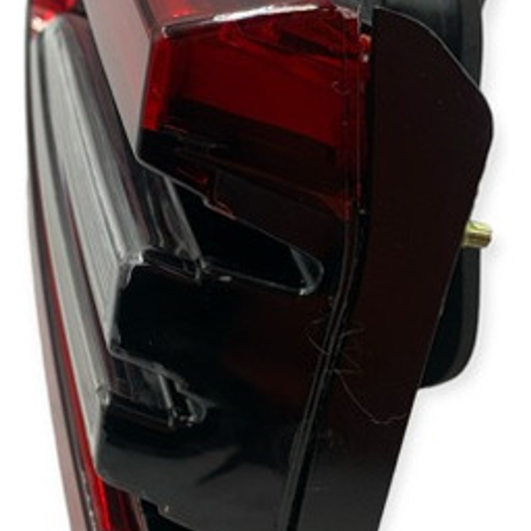 Foco Farol Trasero Izquierd Portalon Chery Tiggo 4 2018-2021 Izquierdo Rojo 3