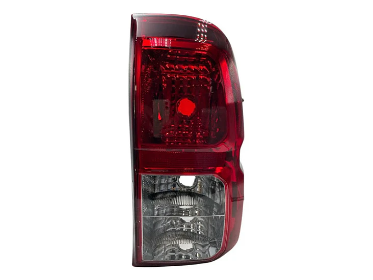 Farol Trasero Derecho Para Toyota Hilux 2.4 2016 - 2022 Derecho/pasajero 4