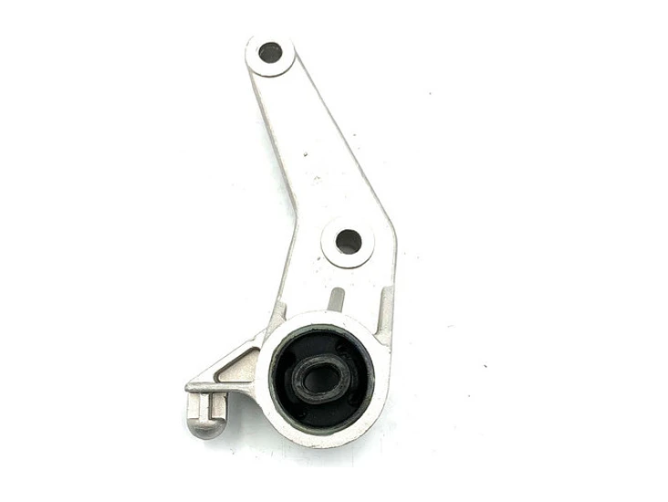 Soporte Motor Superior Trasero Chevrolet Montana 1.7 1.8 5