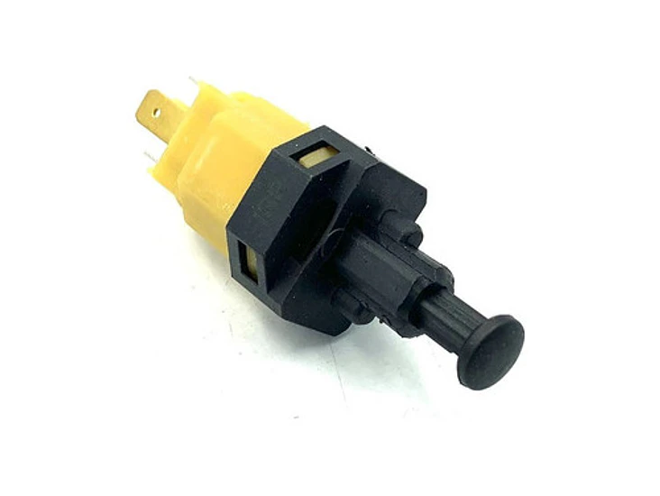Sensor Switch Pedal Freno Chery Iq 0.8 1.1 2008-2014 3