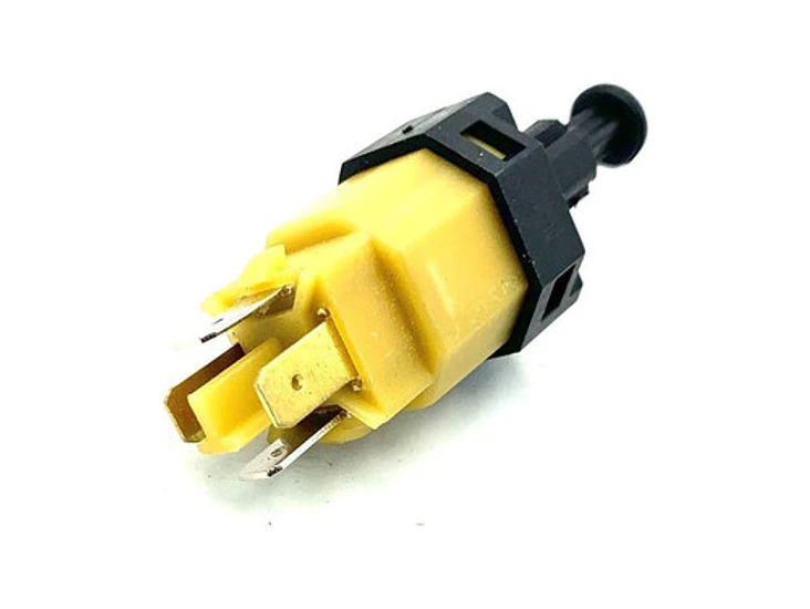 Sensor Switch Pedal Freno Chery Iq 0.8 1.1 2008-2014 4