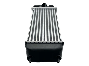 Radiador Intercooler Para Peugeot 301 1.6 2013 - 2017 8