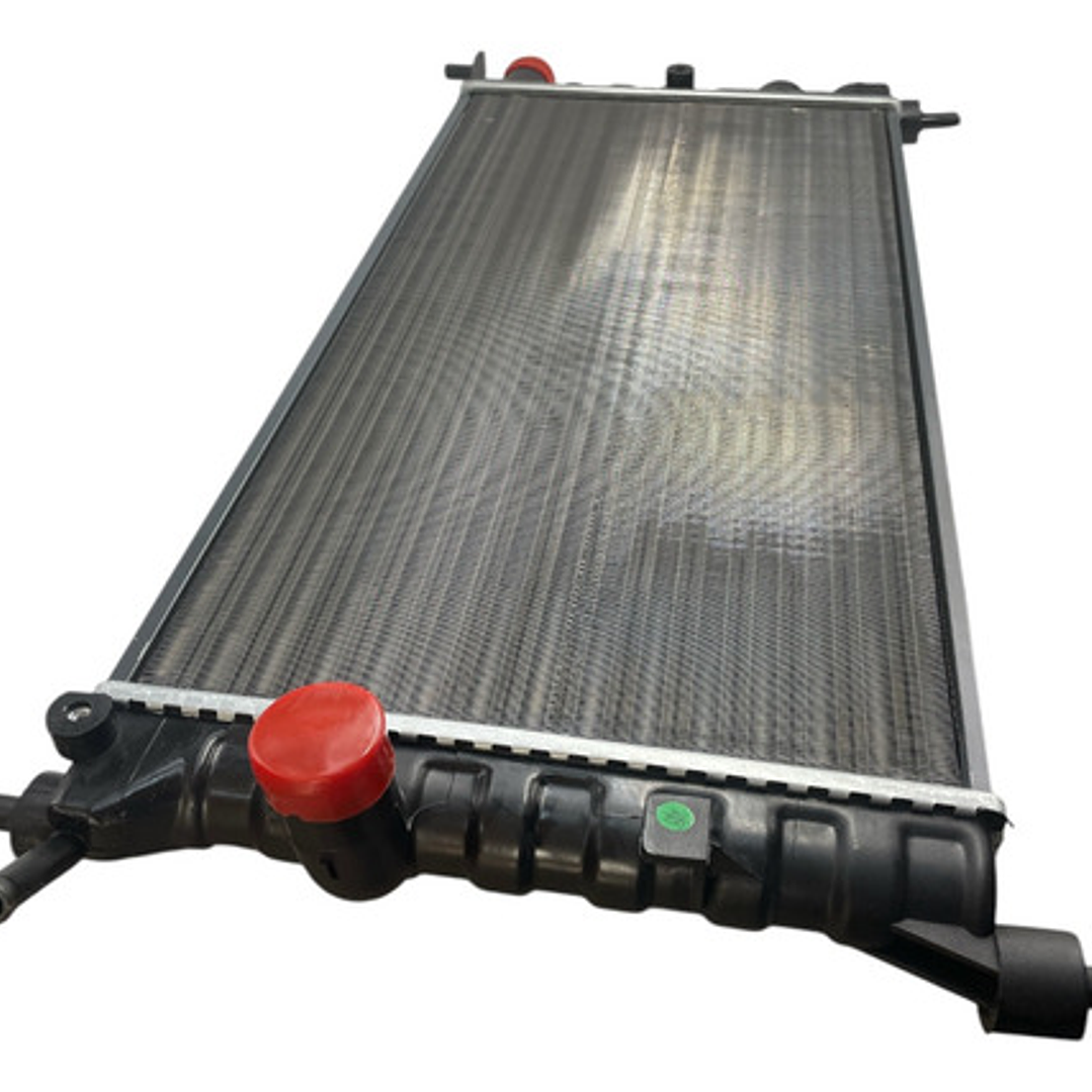 Radiador Motor Para Chevrolet Corsa 1.6 1993-2008 1