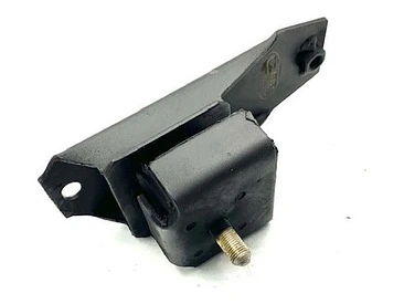 Soporte Motor Izquierdo Isuzu Nkr 2.8  3.1  1994-2007 1