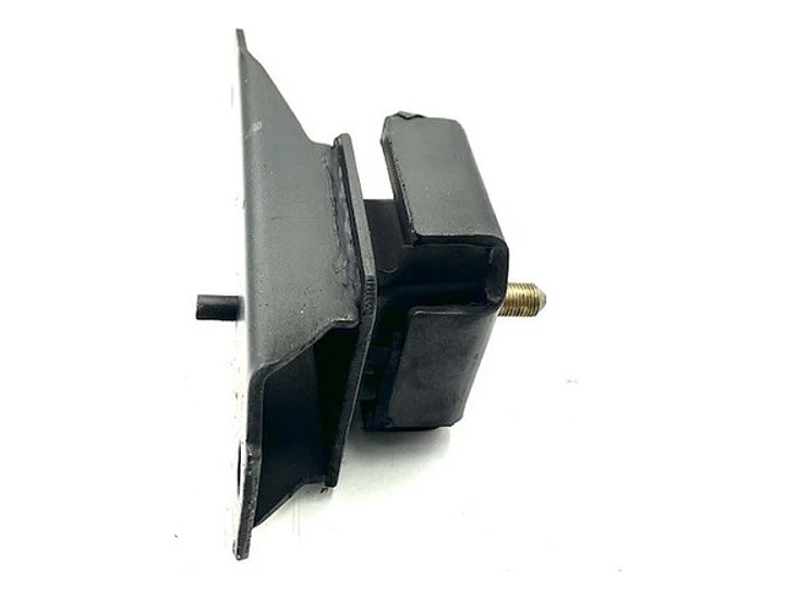 Soporte Motor Izquierdo Isuzu Nkr 2.8  3.1  1994-2007 3