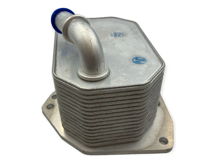 Enfriador Aceite Para Mazda Bt50 2.2 3.2 2013-2020 3