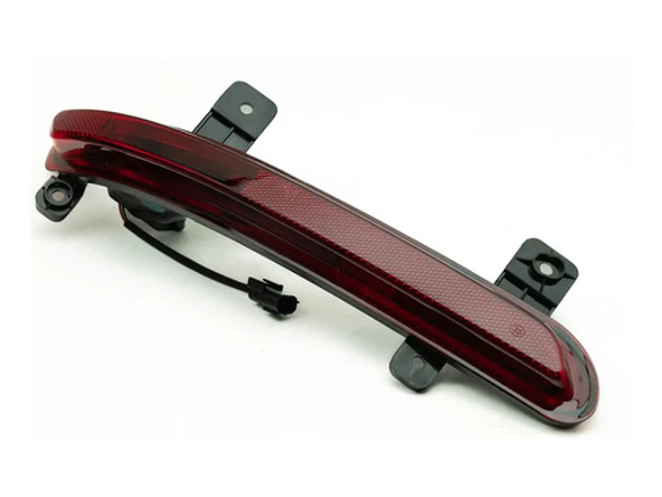 Neblinero Trasero Derecho Chery Tiggo 8 Pro 2022-2024 1