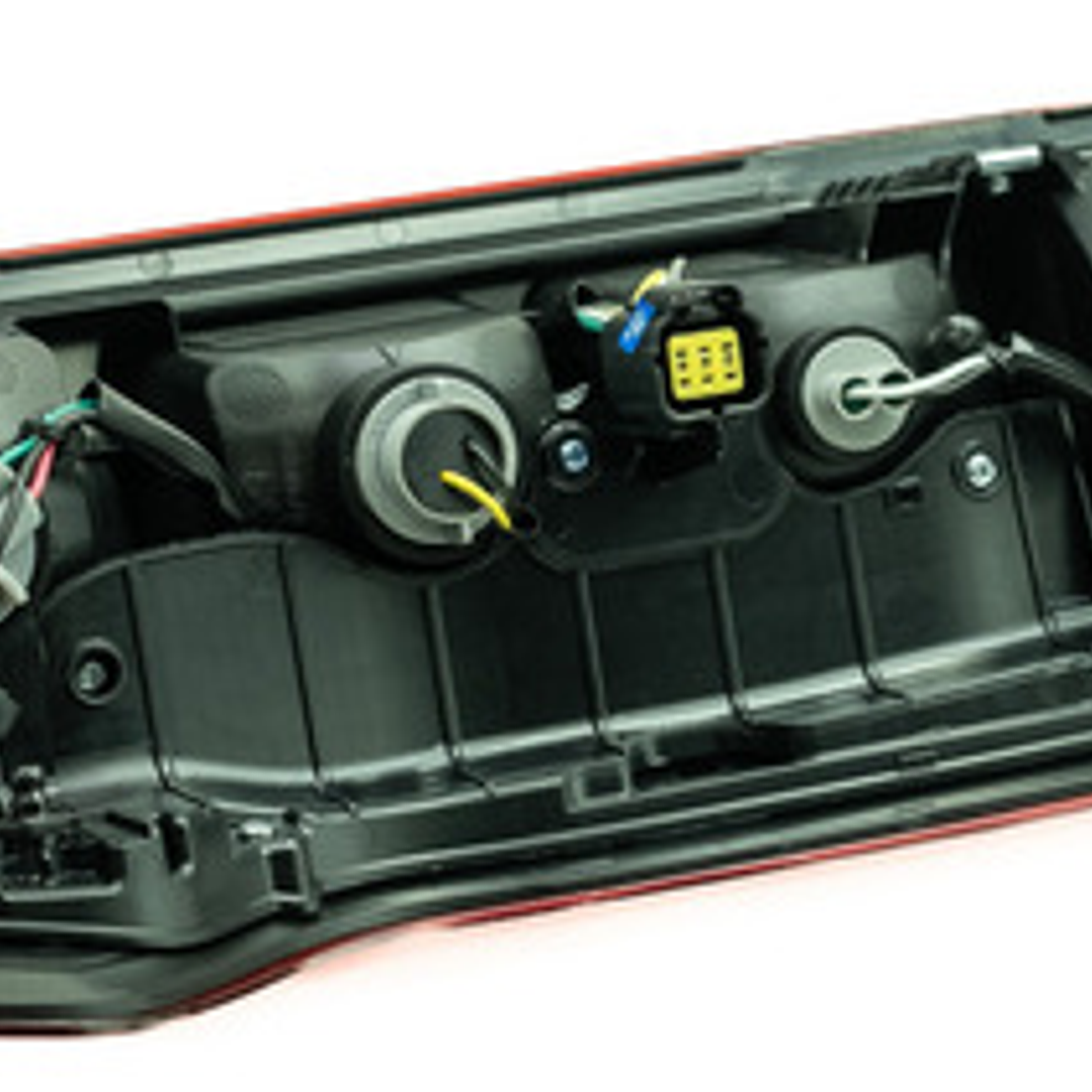 Farol Izq Tras  Poer 2021 / 2023 2.0  3