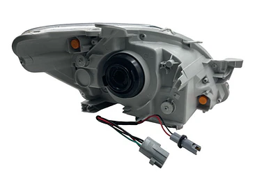 Optico Del Izquierdo Yaris 2016 - 2013 1.3 Izquierdo 5