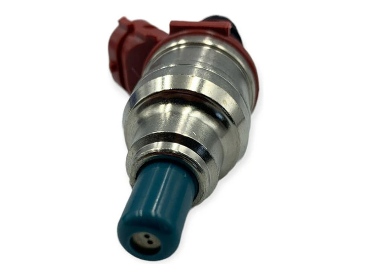 Inyector Combustible Toyota Hilux 2.4 1989-1999  22re 2