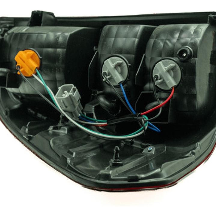 Foco Hilux Tras Der Con Cable 2016 2018 Izquierdo Rojo 2