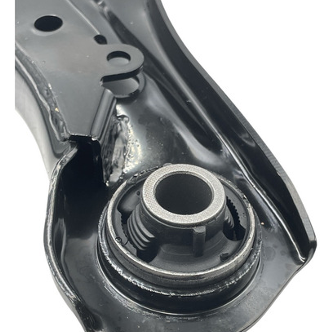 Bandeja Suspensión Nissan Kicks 1.6 2016-2024 (par) 6