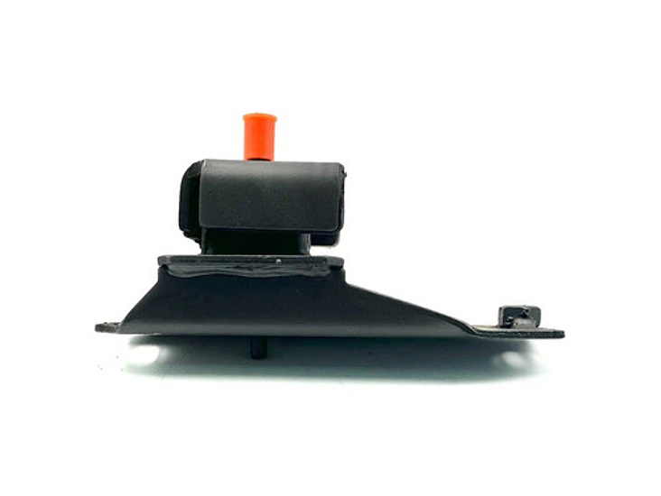 Soporte Motor Derecho Isuzu Nkr 2.8  3.1  1994-2007 5
