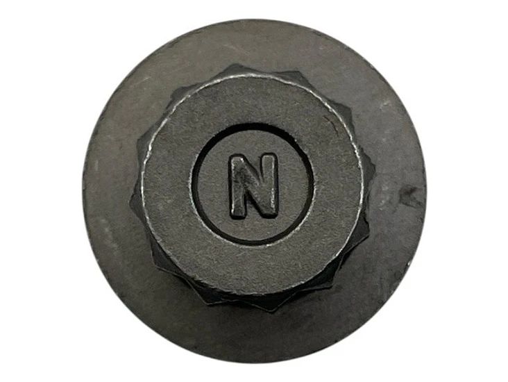 Perno Culata Para Nissan Sunny 1.5 E15s B11  1982-1993 4