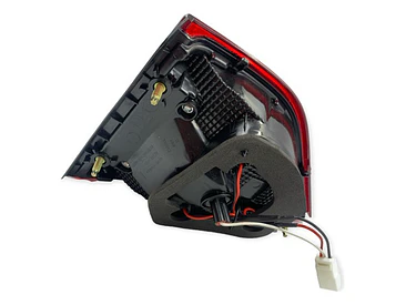 Foco Farol Trasero Izquierd Portalon Chery Tiggo 4 2018-2021 Izquierdo Rojo 2