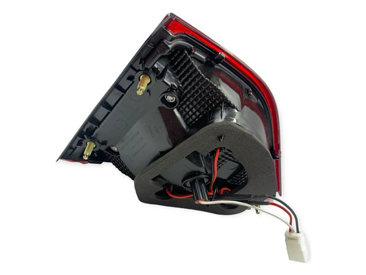 Foco Farol Trasero Izquierd Portalon Chery Tiggo 4 2018-2021 Izquierdo Rojo 2