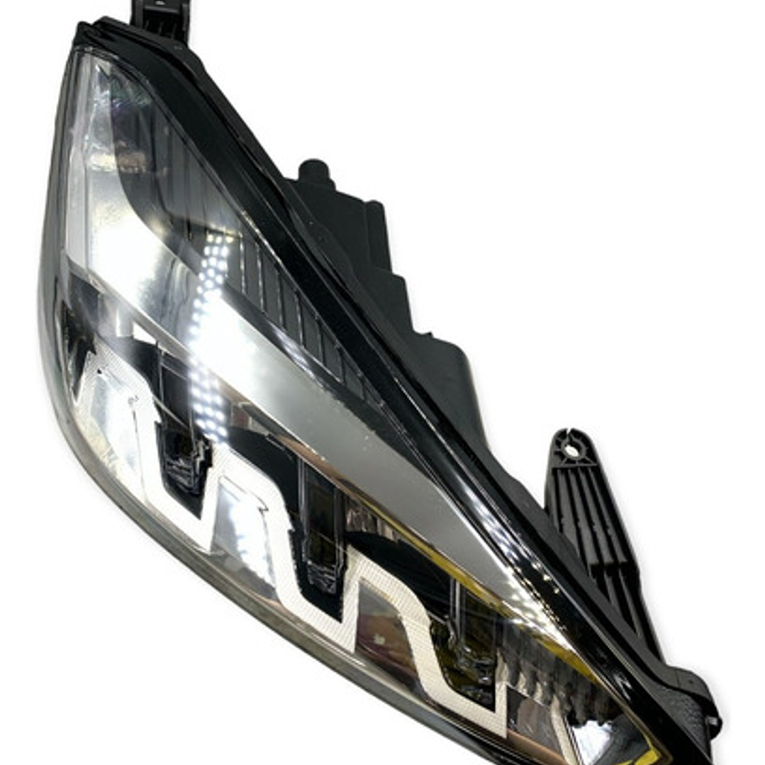 Óptico Derecho Chery Tiggo 7 Pro 1.5 2021-2023 (borde Negro) Derecho 2