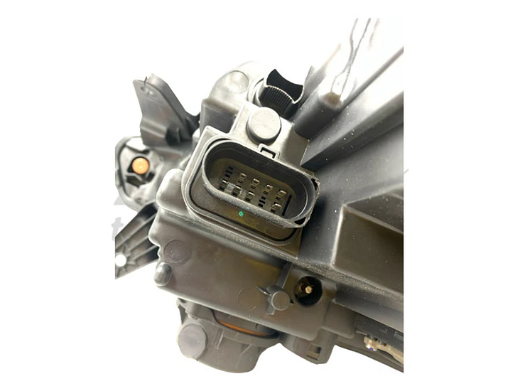Óptico Derecho Chery Tiggo 7 Pro 1.5 2021-2023 (borde Negro) Derecho 5