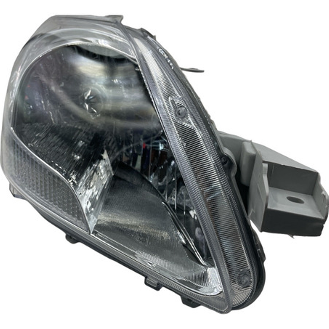 Optico Del Derecho Yaris 2006 - 2013 1.3 Derecho 8