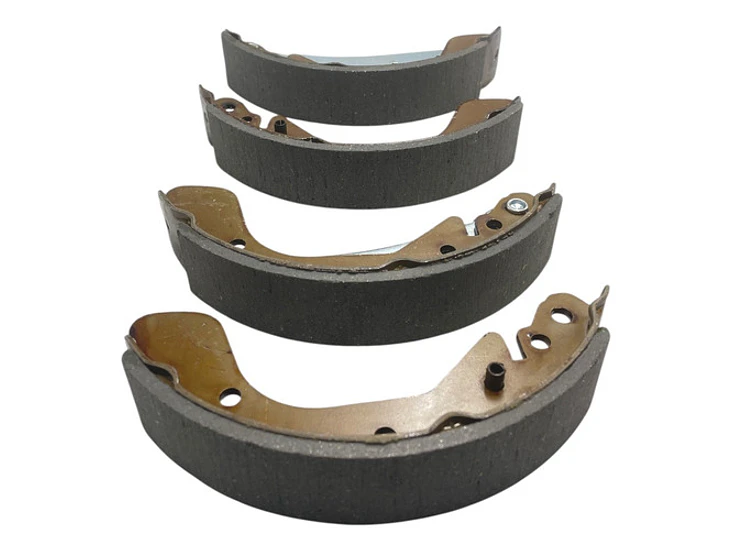 Juego Patines Freno Para Chevrolet Tracker 1.8 2012-2021 5