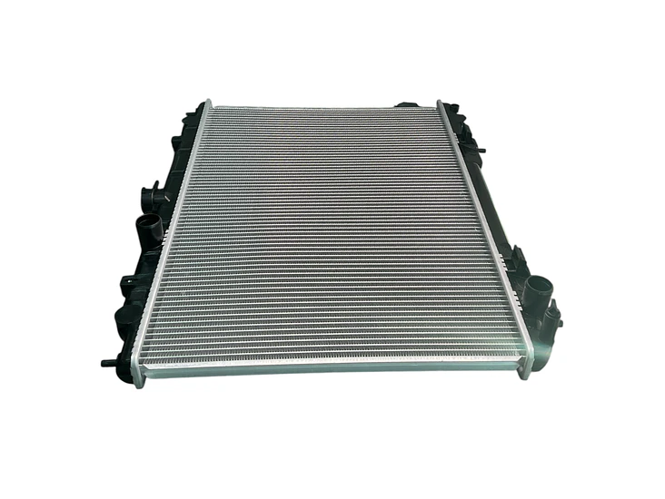 Radiador Motor Para Nissan X-trail 2.5 2002-2011 4