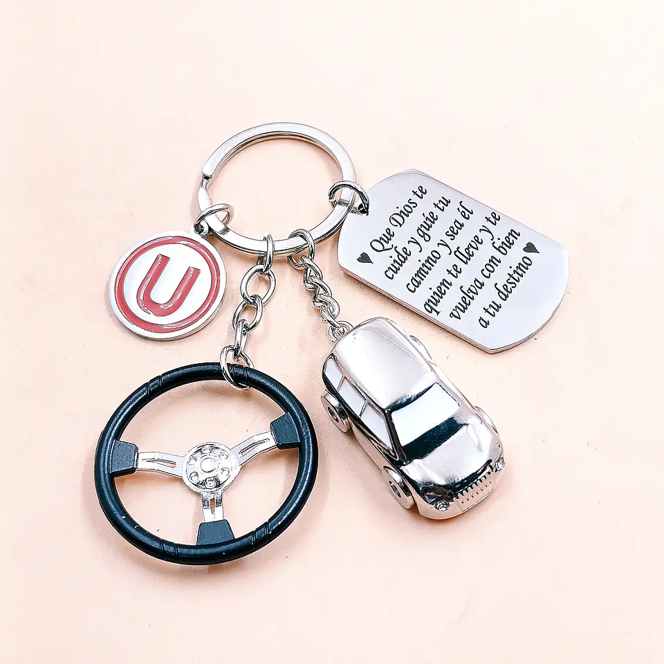Llavero para carro 4 piezas 8