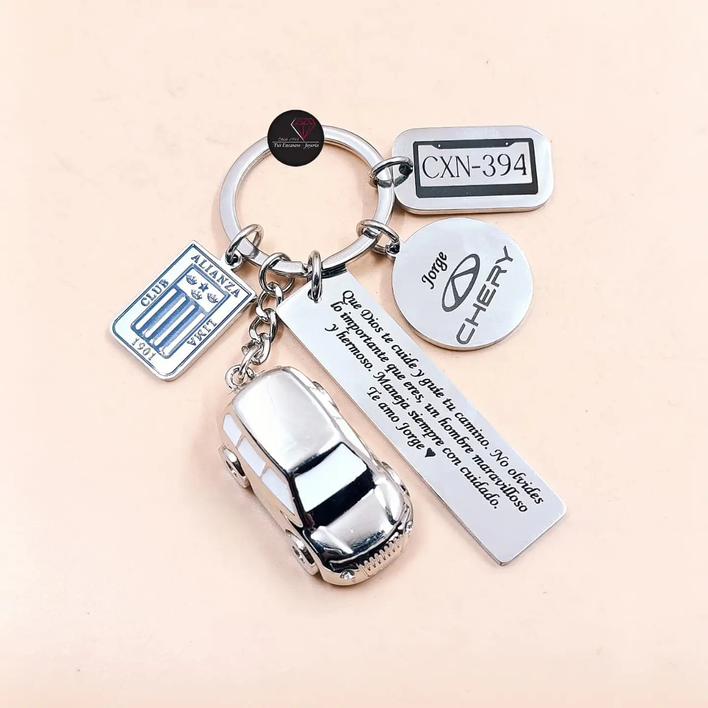 Llavero para carro 4 piezas 17