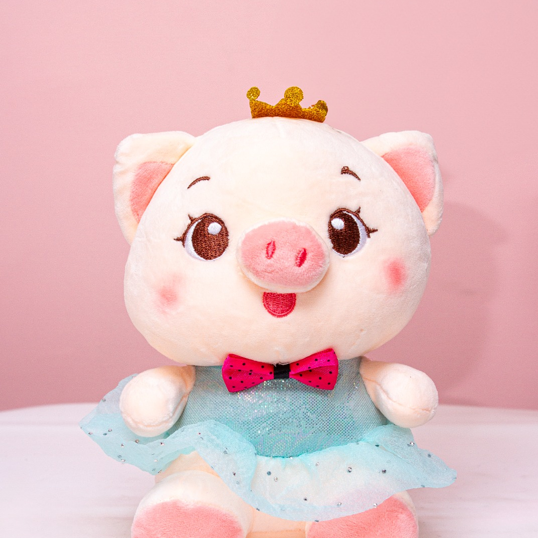 Peluche De Cerdita Con Vestido Azul 1