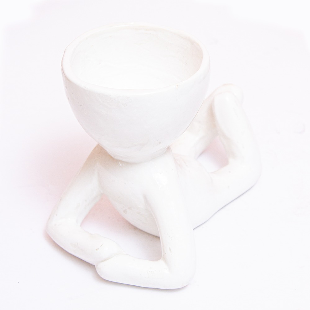 Matera Cerámica Humano Acostado 2