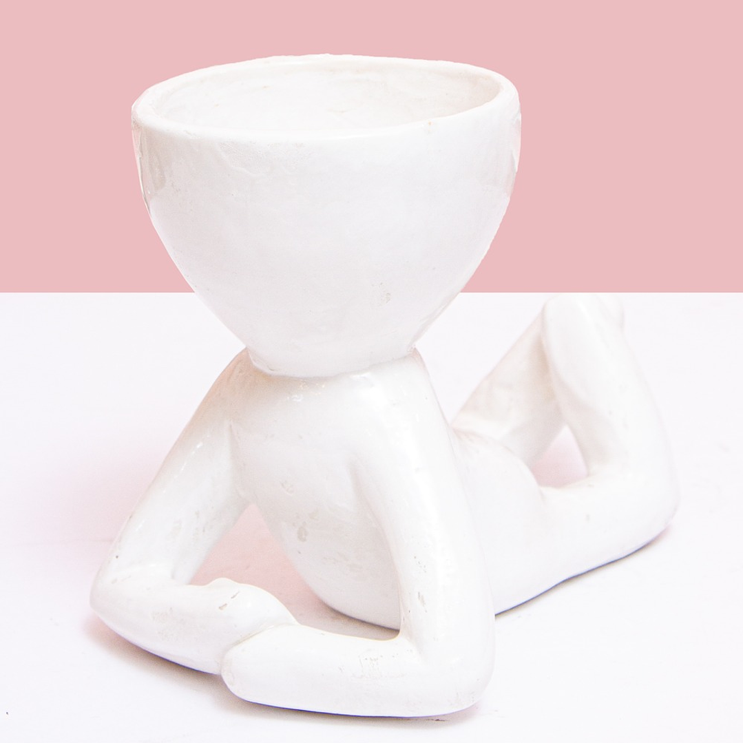 Matera Cerámica Humano Acostado 1