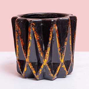 Matera Negra Con Lineas Doradas