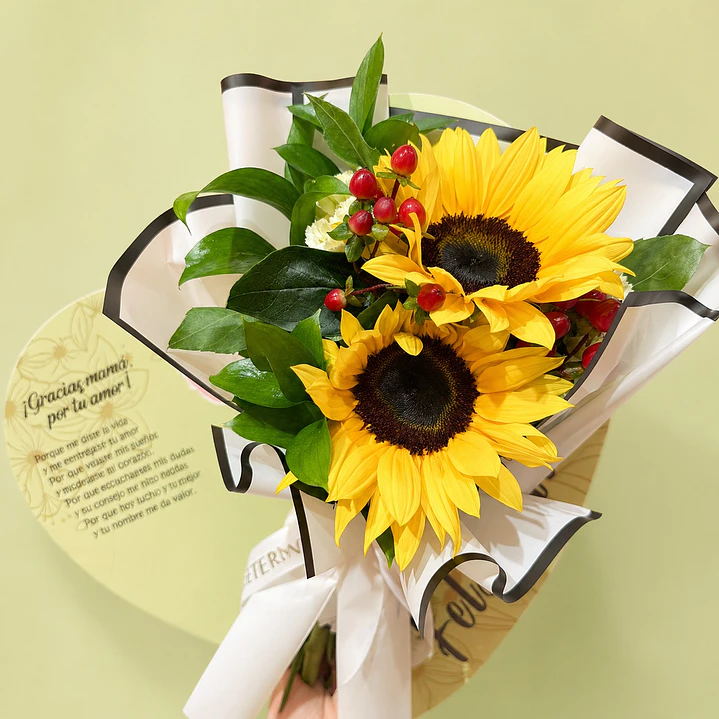 Ramo De Girasoles Con Mensaje Para Mamá 2