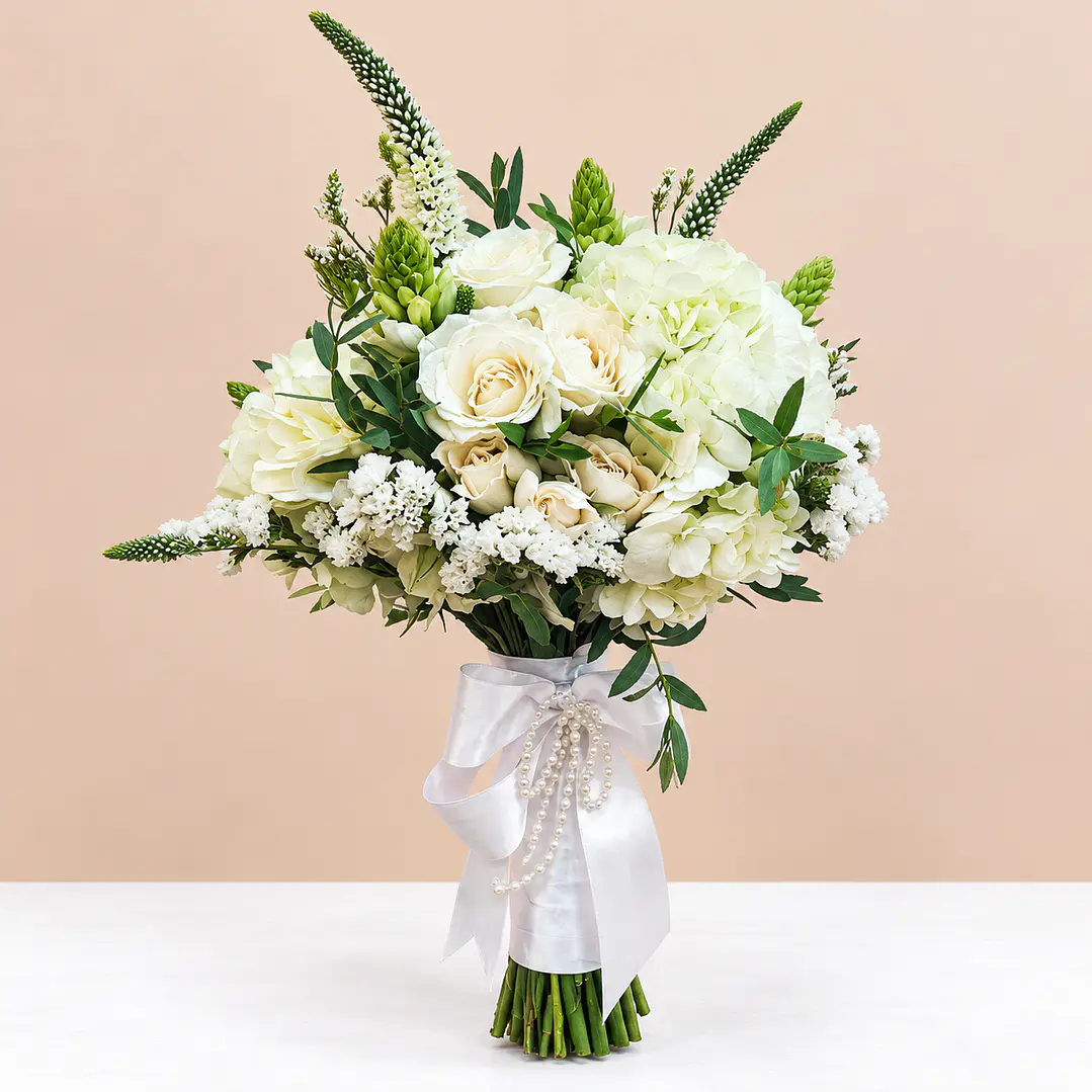 Ramo de Novia Tiana – Jardín Encantado + Prendedor Floral para Novio 2