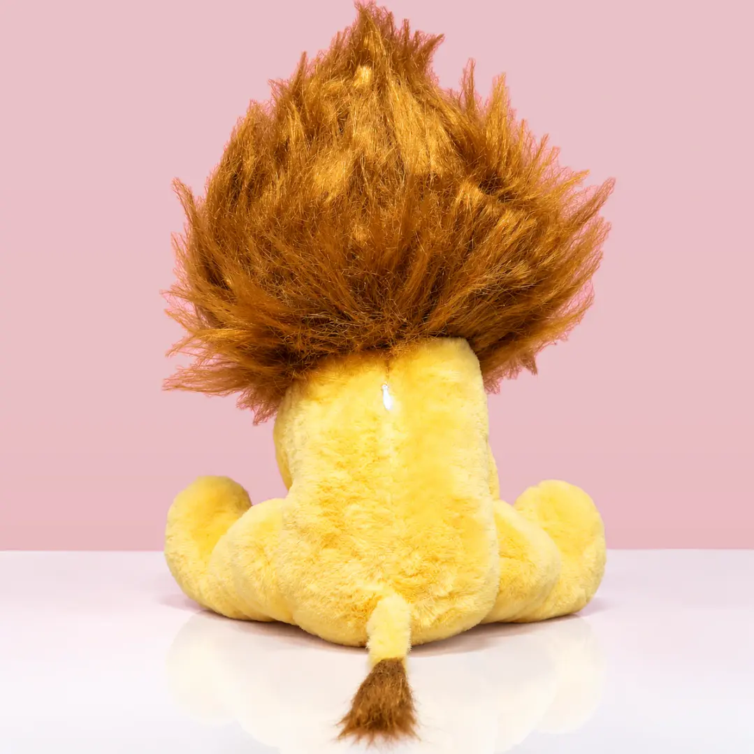 🦁💛 León de Peluche – Un Abrazo Salvajemente Tierno 3