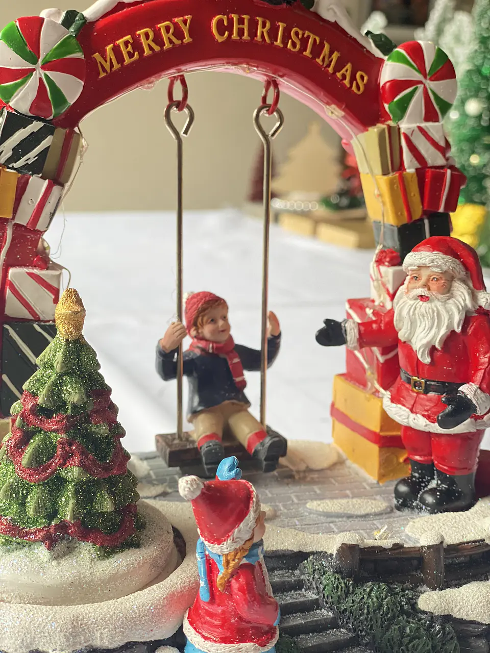 Adorno Musical Navideño con Luz LED 3