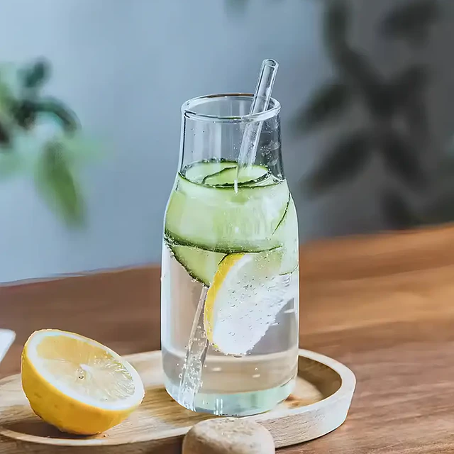 Botella de Vidrio con Tapa de Corcho 600 ml 