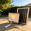 Foco Solar 1500W con Panel Independiente