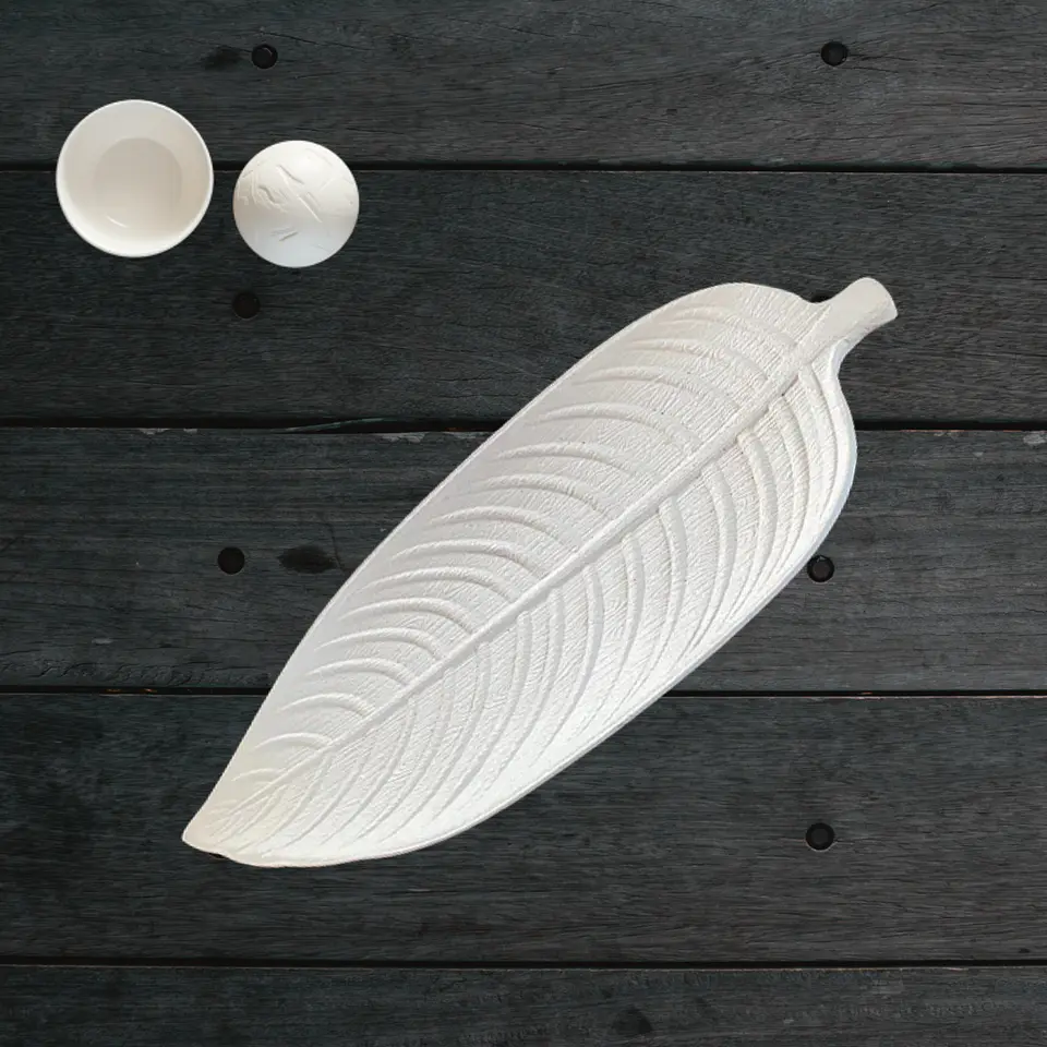 Hoja Decorativa de Madera Blanca 46x18 cm 3