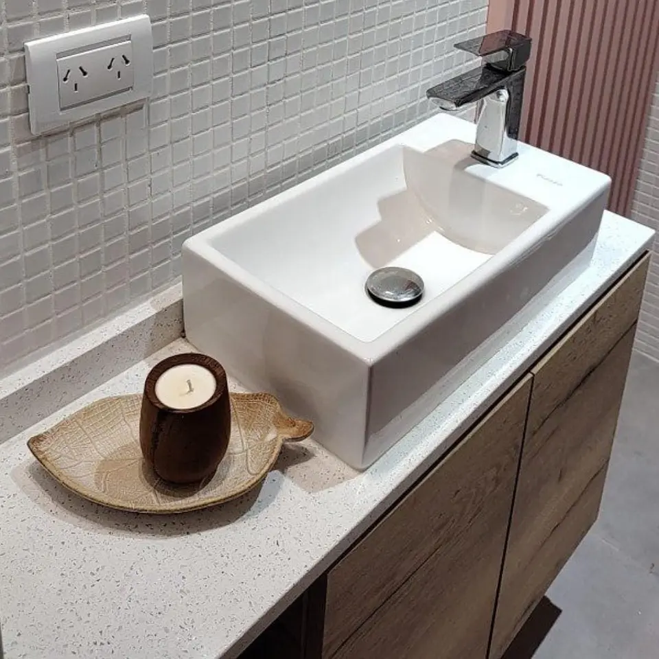 Hoja Decorativa de Madera Blanca 24 cm 3