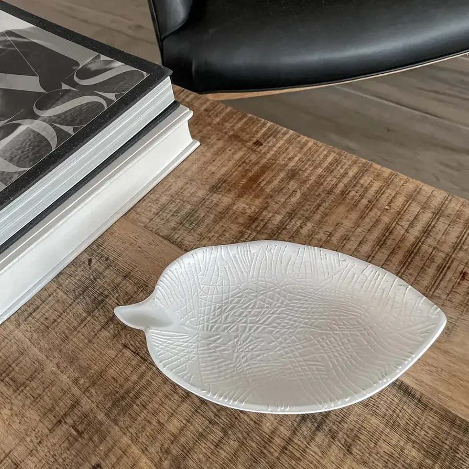 Hoja Decorativa de Madera Blanca 24 cm 5