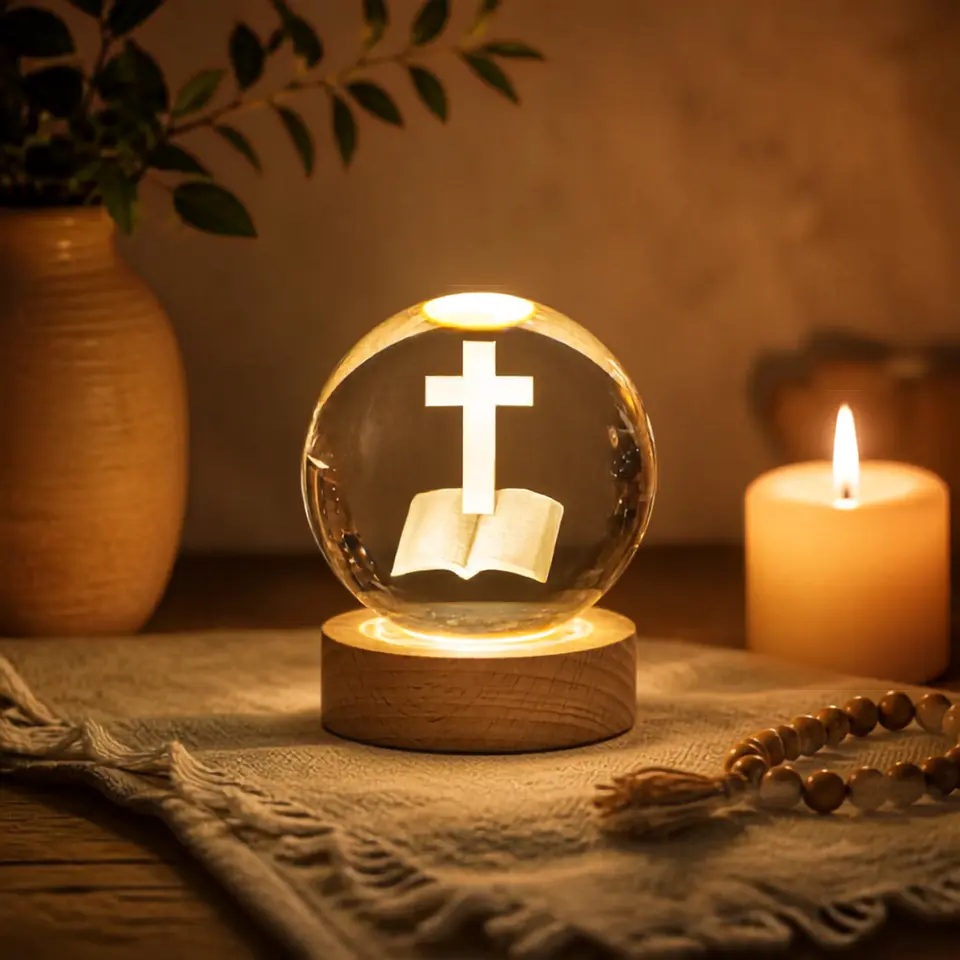 Lámpara 3D Bola de Cristal con Base de Madera LED – Luz Cálida USB 3