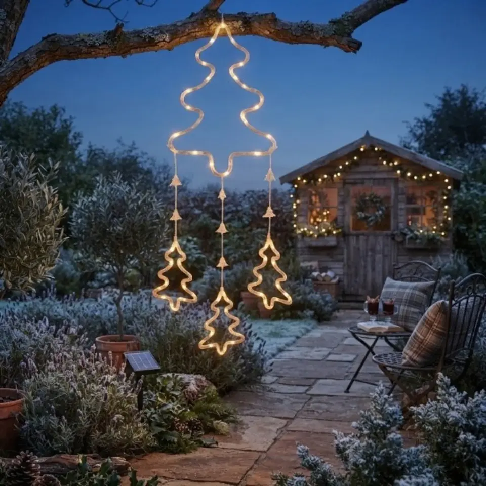 Colgante Solar Navideño LED Luz Cálida 95 cm – Pino, Estrella, Copo de Nieve o Campana 6