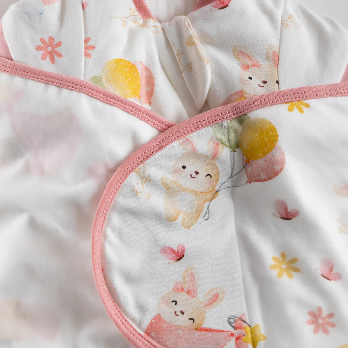 Saquito Recién Nacido con Swaddle removible Termorregulador Tog 2.5 Conejitos en el jardín 8