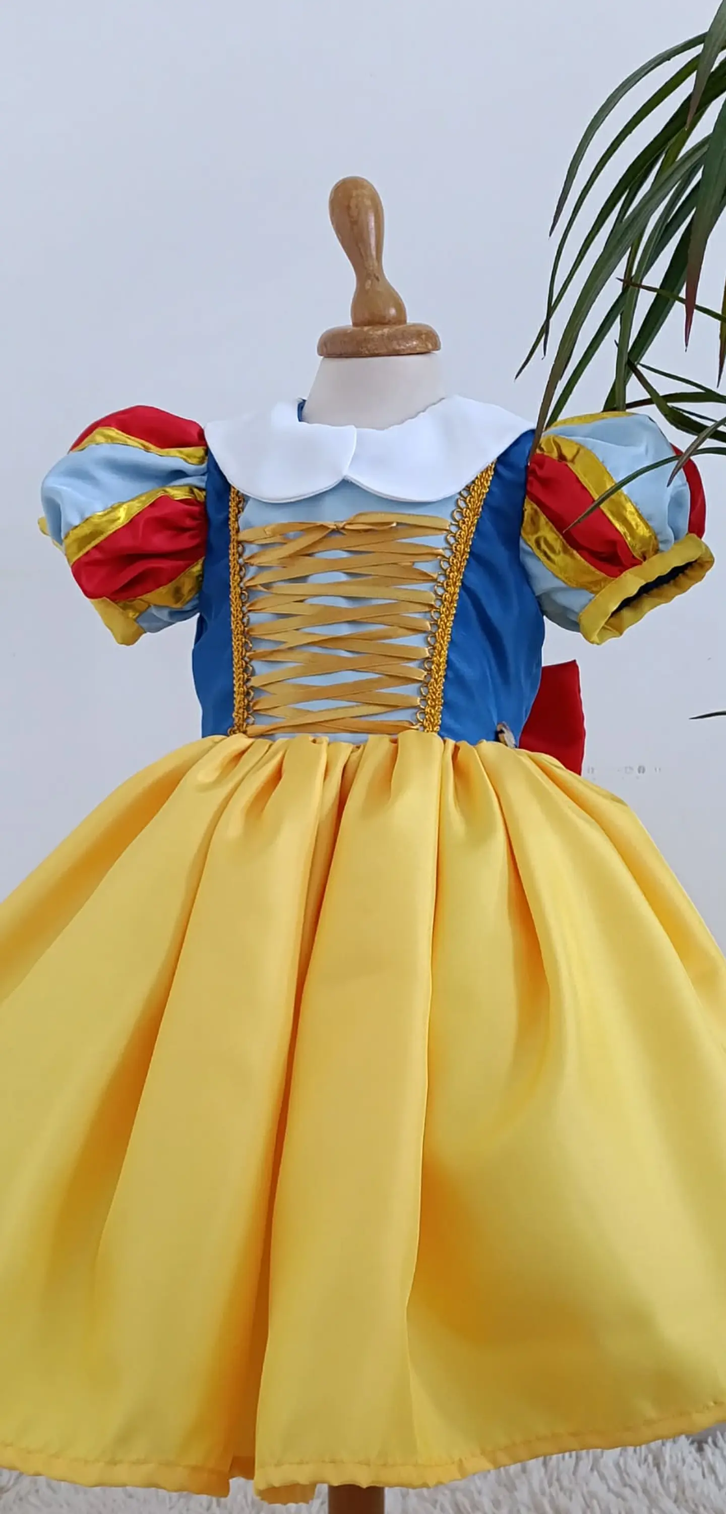 Vestido Branca de Neve 2