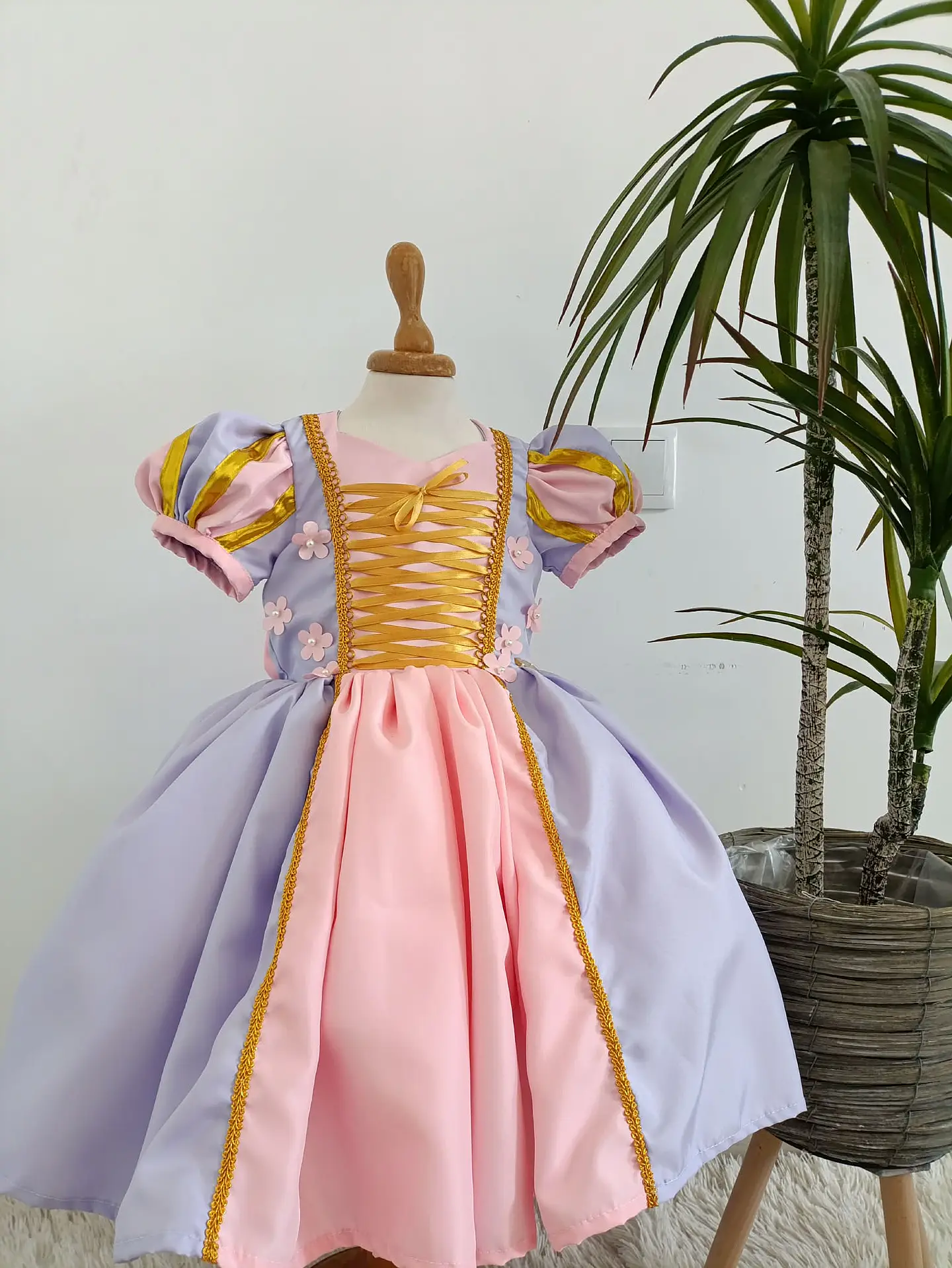 Vestido Rapunzel 1