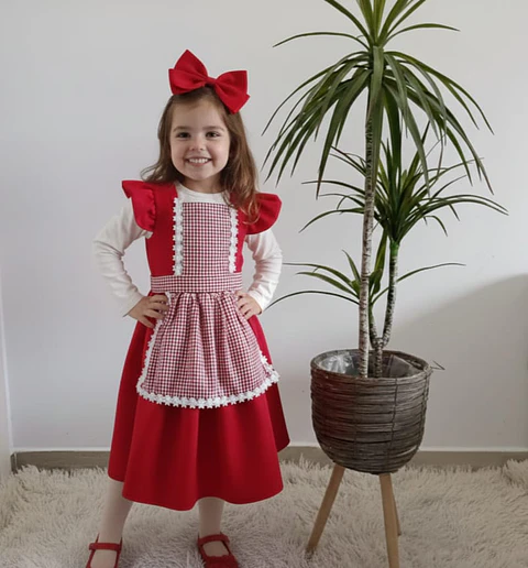 Vestido capuchinho ou Fazendeira