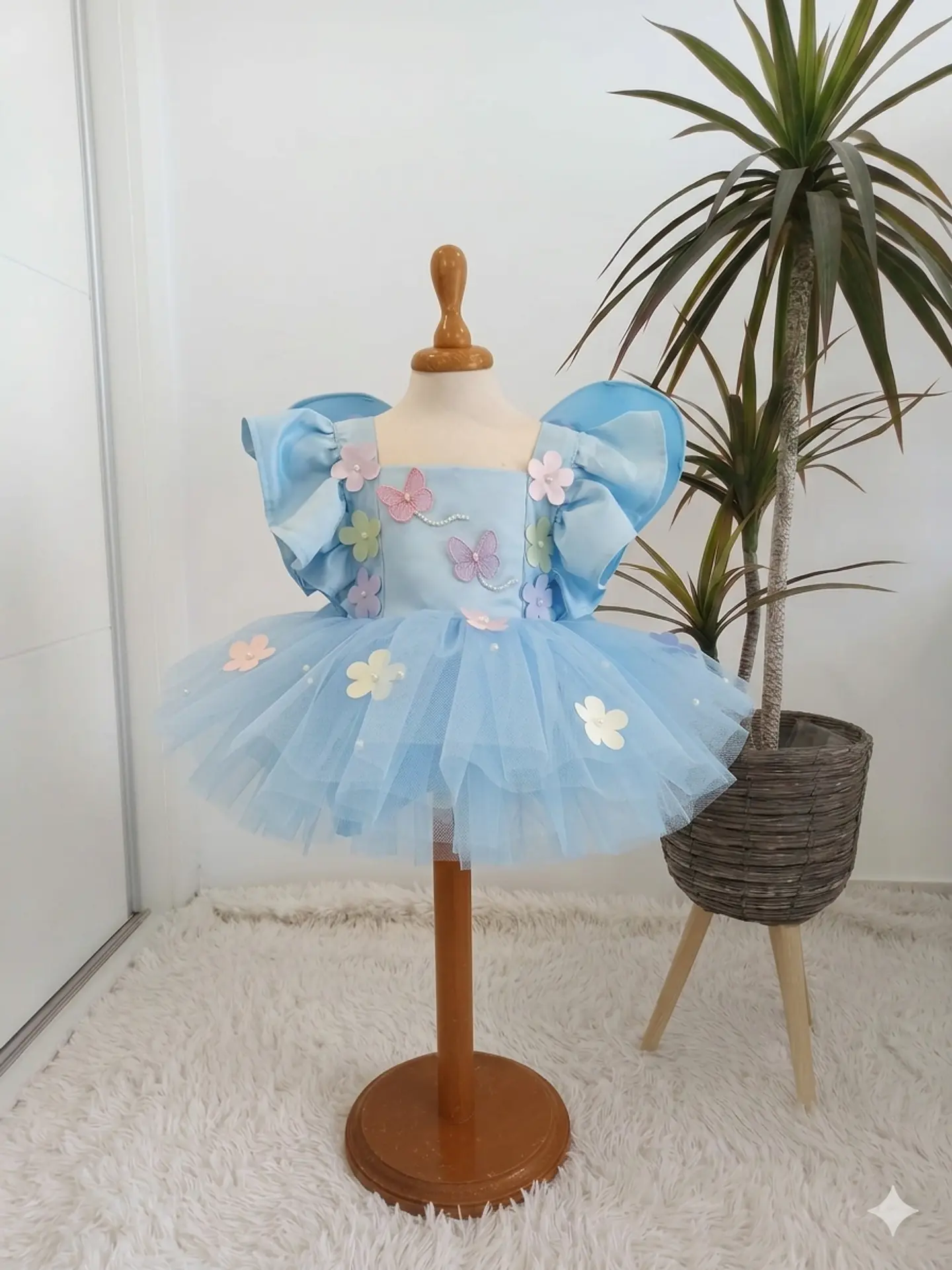 Vestido jardim + asa borboleta  1