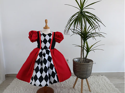 Vestido Dama de Capas