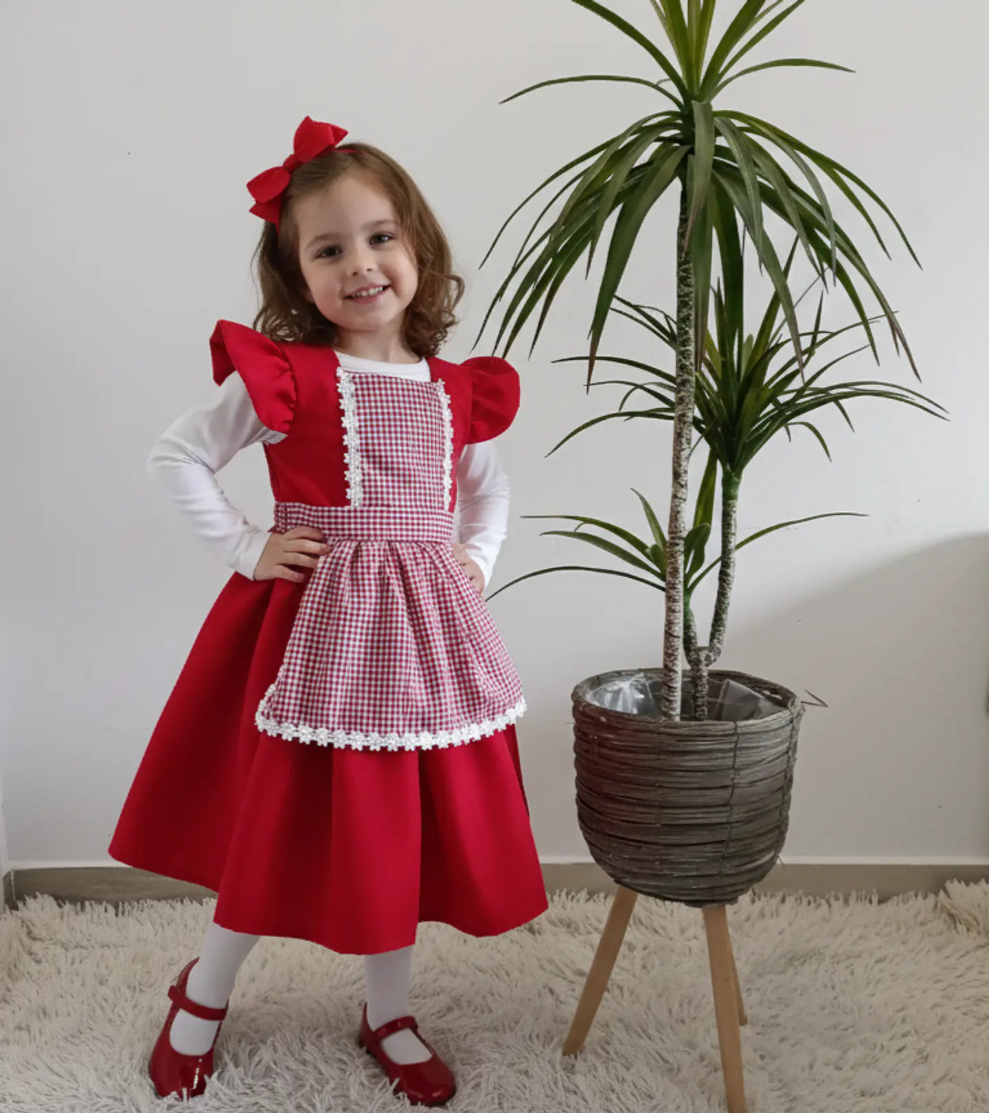Vestido Capuchinho vermelho/Fazendeira  2